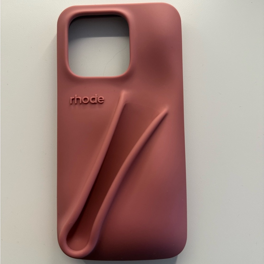 Rhode Salty Tan IPhone 15 Pro Phone Case